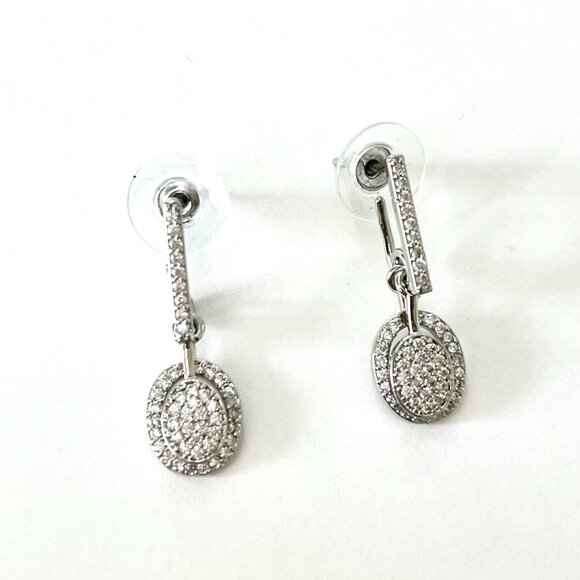 Dangle/Drop Earrings Women's Silver Tone White Stones Oval Modern Glam Office - Picture 3 of 4